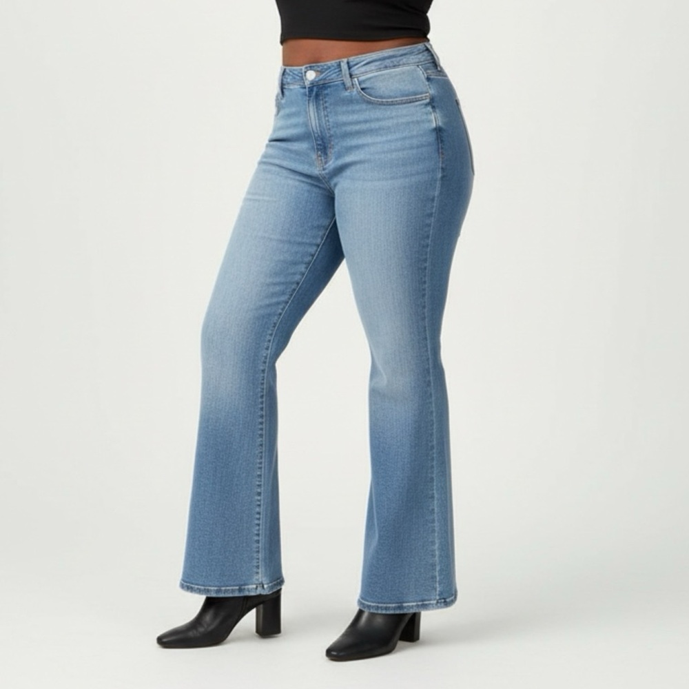70’s Blue Flared Women Express Jeans